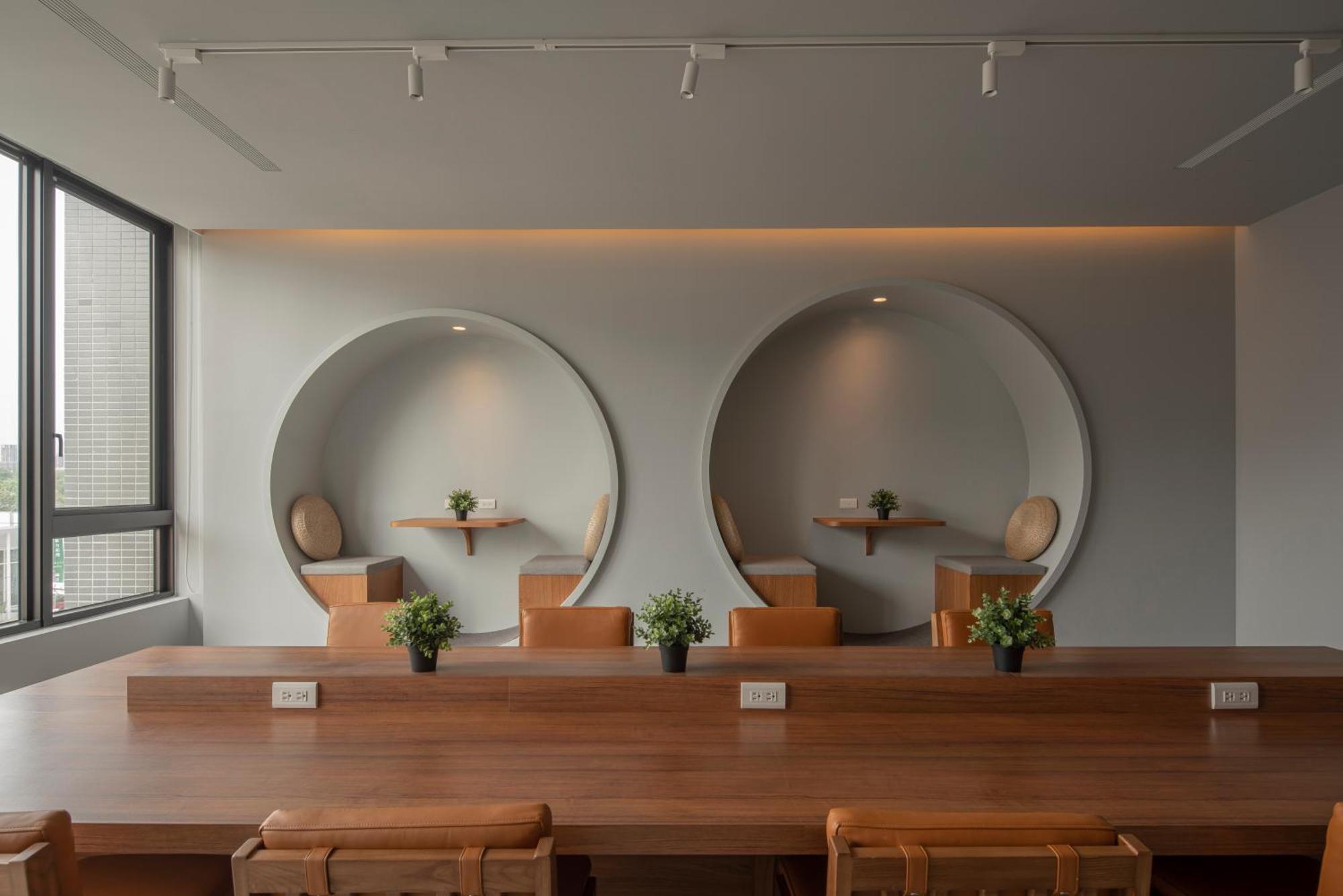 In Joy Hotel Taichung Exterior foto